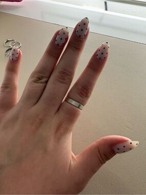 Minimalist Silver Band Ring in Silver
